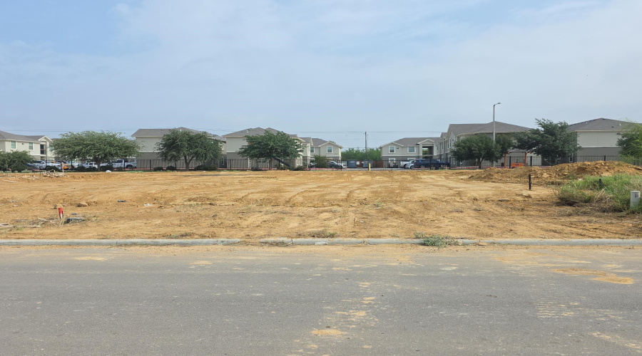 222 Lusitano Dr., Laredo, Texas 78046, 4 Bedrooms Bedrooms, 4 Rooms Rooms,2 BathroomsBathrooms,Residential,For Sale,222 Lusitano Dr.,20261925