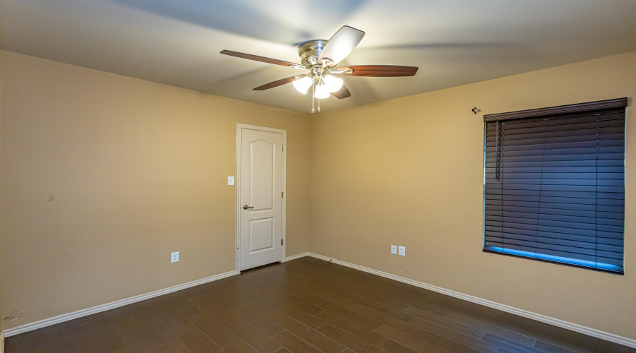 4406 Wild Flower Ave, Laredo, Texas 78045, 4 Bedrooms Bedrooms, 5 Rooms Rooms,2 BathroomsBathrooms,Residential,For Sale,4406 Wild Flower Ave,20261927