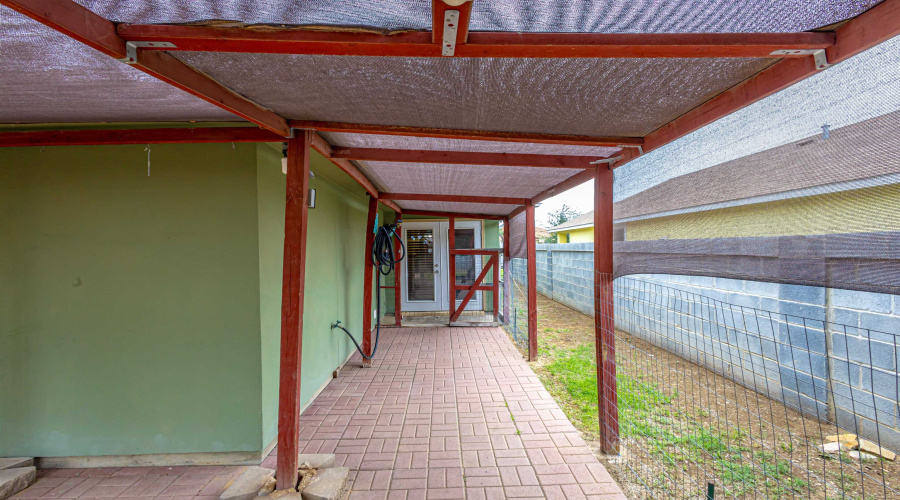 4406 Wild Flower Ave, Laredo, Texas 78045, 4 Bedrooms Bedrooms, 5 Rooms Rooms,2 BathroomsBathrooms,Residential,For Sale,4406 Wild Flower Ave,20261927