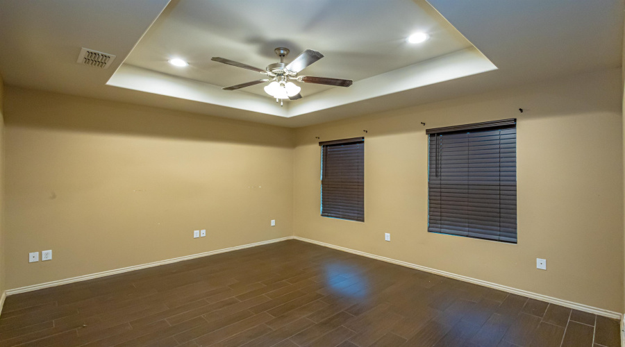 4406 Wild Flower Ave, Laredo, Texas 78045, 4 Bedrooms Bedrooms, 5 Rooms Rooms,2 BathroomsBathrooms,Residential,For Sale,4406 Wild Flower Ave,20261927