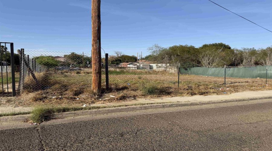 1902 Iturbide St, Laredo, Texas 78040, ,Land,For Sale,1902 Iturbide St,20261930