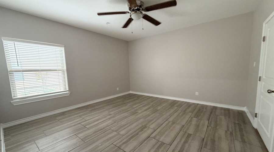 5601 Cuenca Dr, Laredo, Texas 78046, 2 Bedrooms Bedrooms, 2 Rooms Rooms,1 BathroomBathrooms,Residential,For Rent,5601 Cuenca Dr,20261928