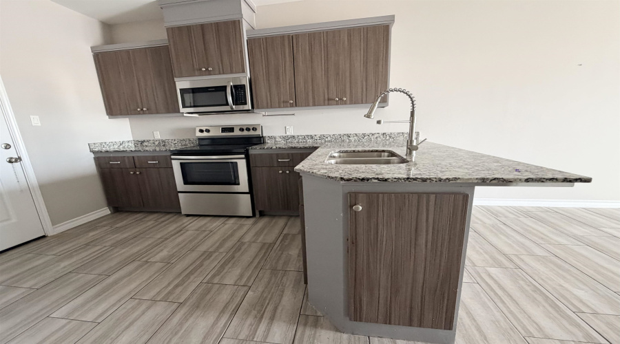 5601 Cuenca Dr, Laredo, Texas 78046, 2 Bedrooms Bedrooms, 2 Rooms Rooms,1 BathroomBathrooms,Residential,For Rent,5601 Cuenca Dr,20261929