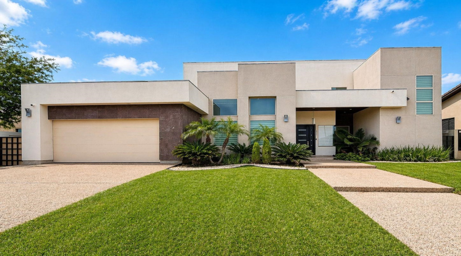 2917 O'Henry Dr, LAREDO, Texas 78041, 3 Bedrooms Bedrooms, 5 Rooms Rooms,3 BathroomsBathrooms,Residential,For Sale,2917 O'Henry Dr,20261931