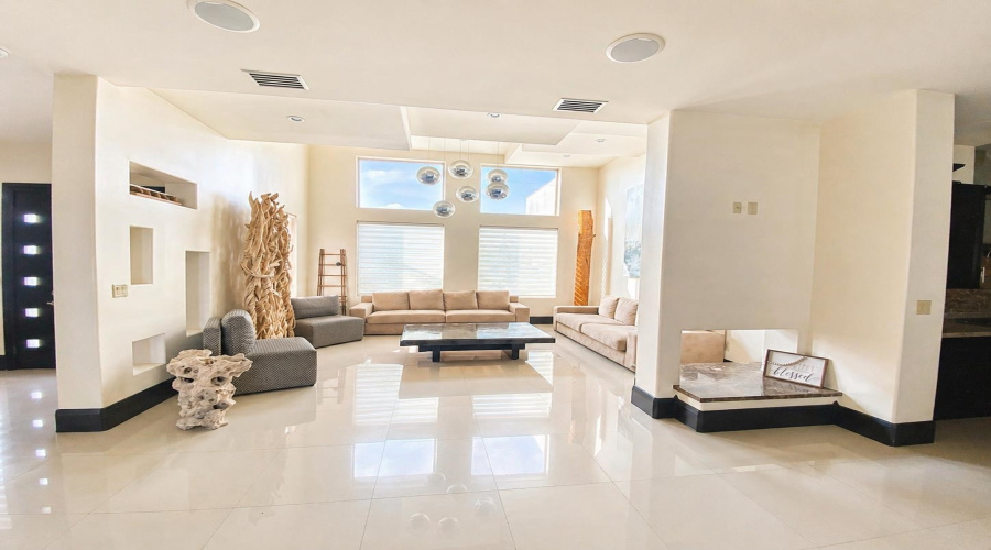 2917 O'Henry Dr, LAREDO, Texas 78041, 3 Bedrooms Bedrooms, 5 Rooms Rooms,3 BathroomsBathrooms,Residential,For Sale,2917 O'Henry Dr,20261931