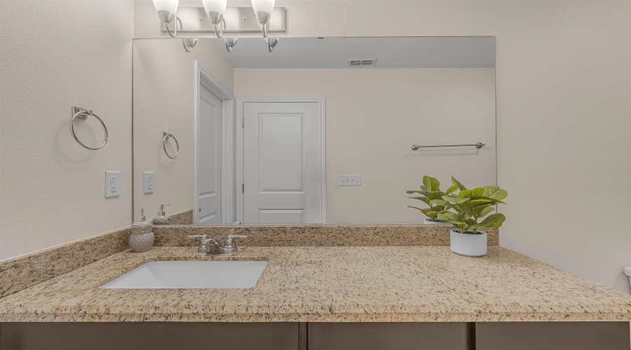 3519 Jose C Santos Dr, LAREDO, Texas 78046-5502, 3 Bedrooms Bedrooms, 5 Rooms Rooms,2 BathroomsBathrooms,Residential,For Sale,3519 Jose C Santos Dr,20261935