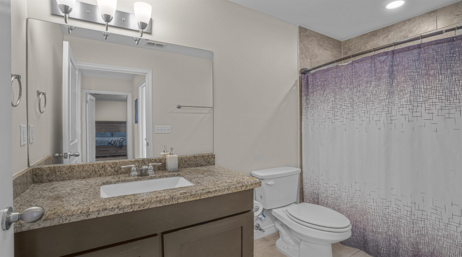 3519 Jose C Santos Dr, LAREDO, Texas 78046-5502, 3 Bedrooms Bedrooms, 5 Rooms Rooms,2 BathroomsBathrooms,Residential,For Sale,3519 Jose C Santos Dr,20261935