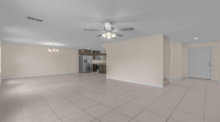 3519 Jose C Santos Dr, LAREDO, Texas 78046-5502, 3 Bedrooms Bedrooms, 5 Rooms Rooms,2 BathroomsBathrooms,Residential,For Sale,3519 Jose C Santos Dr,20261935