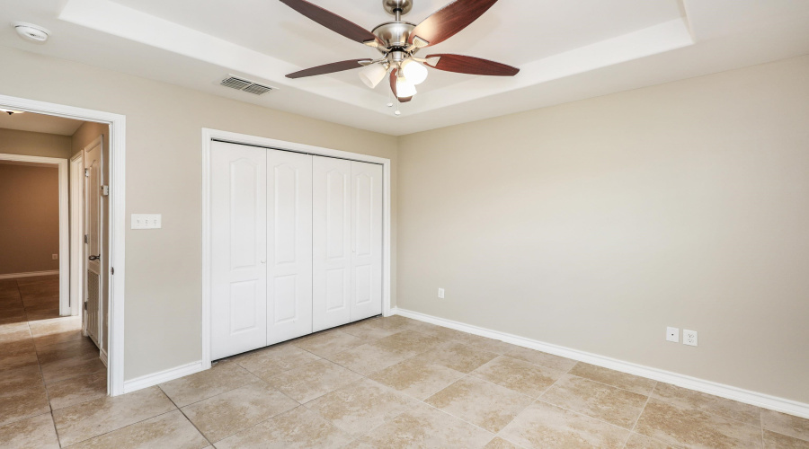 210 Bluff Oak Dr, Laredo, Texas 78045, 4 Bedrooms Bedrooms, 7 Rooms Rooms,2 BathroomsBathrooms,Residential,For Sale,210 Bluff Oak Dr,20261937