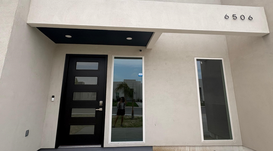 6506 Adenia Loop, Laredo, Texas 78043, 3 Bedrooms Bedrooms, 5 Rooms Rooms,2 BathroomsBathrooms,Residential,For Sale,6506 Adenia Loop,20261939