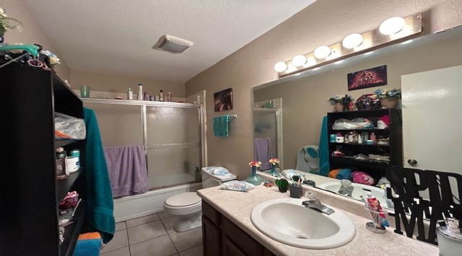 805 Armadillo St., Laredo, Texas 78041, 3 Bedrooms Bedrooms, 6 Rooms Rooms,2 BathroomsBathrooms,Residential,For Sale,805 Armadillo St.,20261940