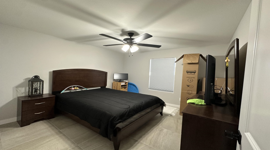 406 Graneros Ave., Laredo, Texas 78043, 3 Bedrooms Bedrooms, 5 Rooms Rooms,2 BathroomsBathrooms,Residential,For Sale,406 Graneros Ave.,20261941