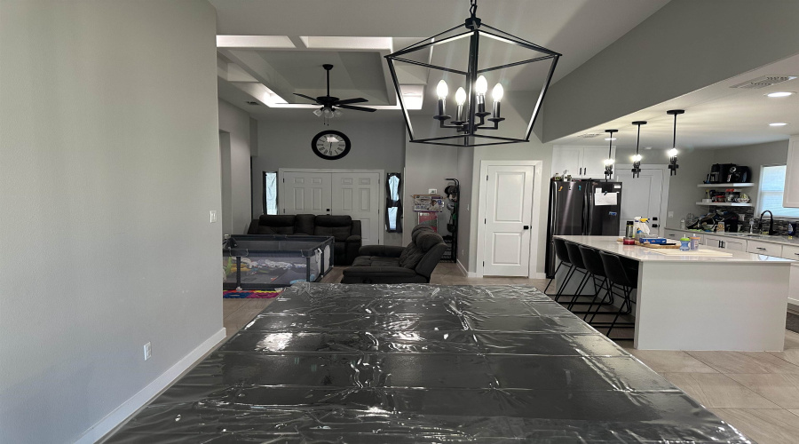406 Graneros Ave., Laredo, Texas 78043, 3 Bedrooms Bedrooms, 5 Rooms Rooms,2 BathroomsBathrooms,Residential,For Sale,406 Graneros Ave.,20261941