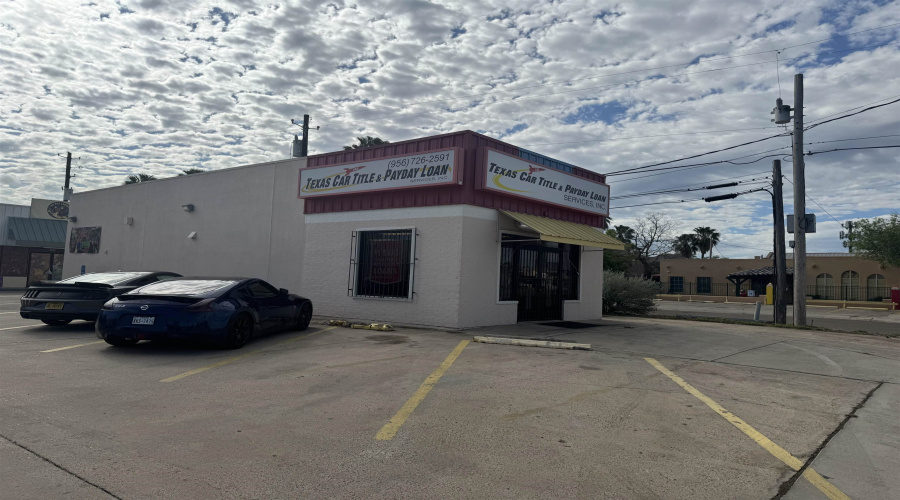 4301 McPherson Rd, Laredo, Texas 78041, 1 Room Rooms,Commercial retail/office,For Sale,4301 McPherson Rd,20261943