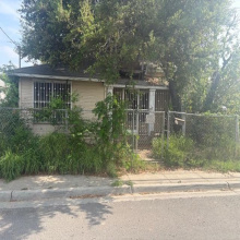 905 Chihuahua St, Laredo, Texas 78040, 3 Bedrooms Bedrooms, 7 Rooms Rooms,2 BathroomsBathrooms,Residential,For Sale,905 Chihuahua St,20261945