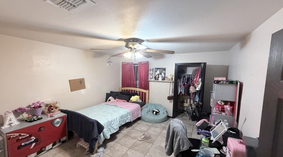 9624 Partridge Lp, Laredo, Texas 78046, 3 Bedrooms Bedrooms, 3 Rooms Rooms,2 BathroomsBathrooms,Residential,For Sale,9624 Partridge Lp,20261952