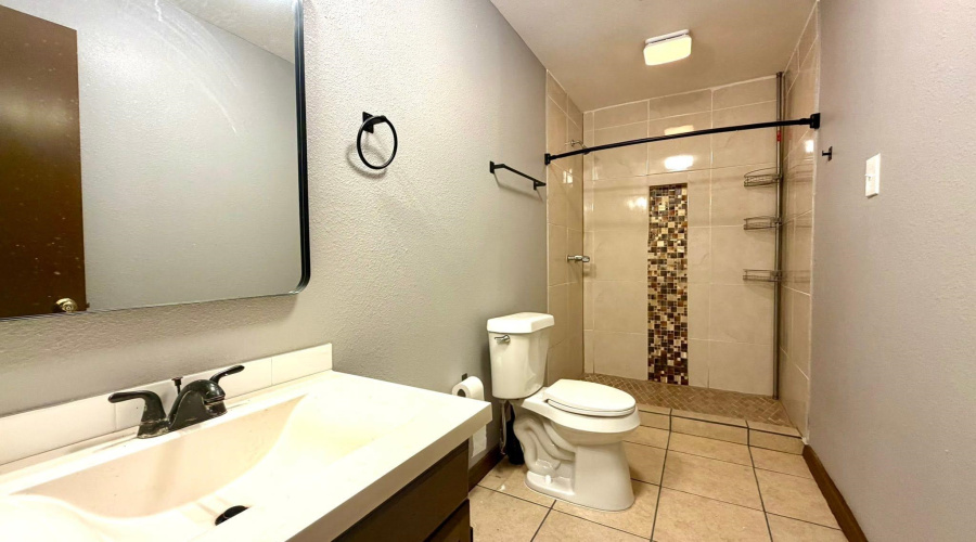 1419 Reagan Dr, Laredo, Texas 78046, 3 Bedrooms Bedrooms, 5 Rooms Rooms,2 BathroomsBathrooms,Residential,For Rent,1419 Reagan Dr,20261954