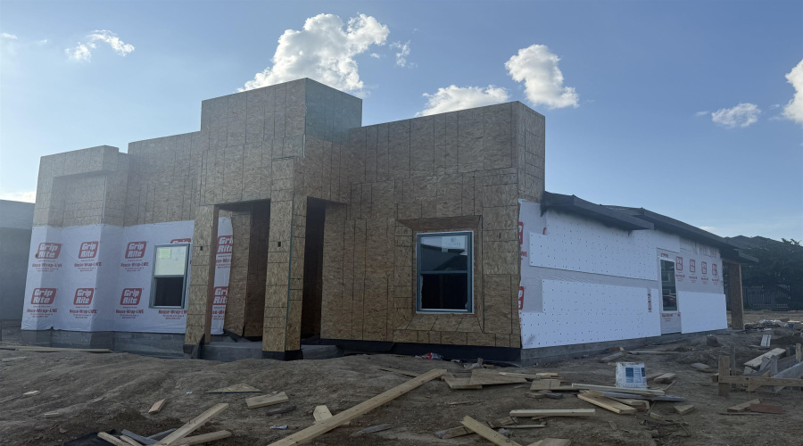 220 Lusitano Dr., laredo, Texas 78046, 4 Bedrooms Bedrooms, 6 Rooms Rooms,2 BathroomsBathrooms,Residential,For Sale,220 Lusitano Dr.,20261955