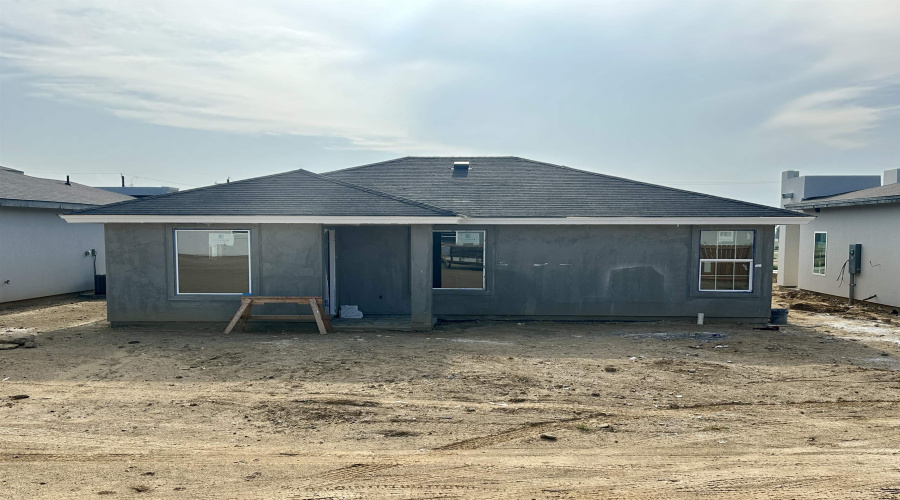 5012 Luna Grande Lp., Laredo, Texas 78046, 3 Bedrooms Bedrooms, 6 Rooms Rooms,2 BathroomsBathrooms,Residential,For Sale,5012 Luna Grande Lp.,20261957