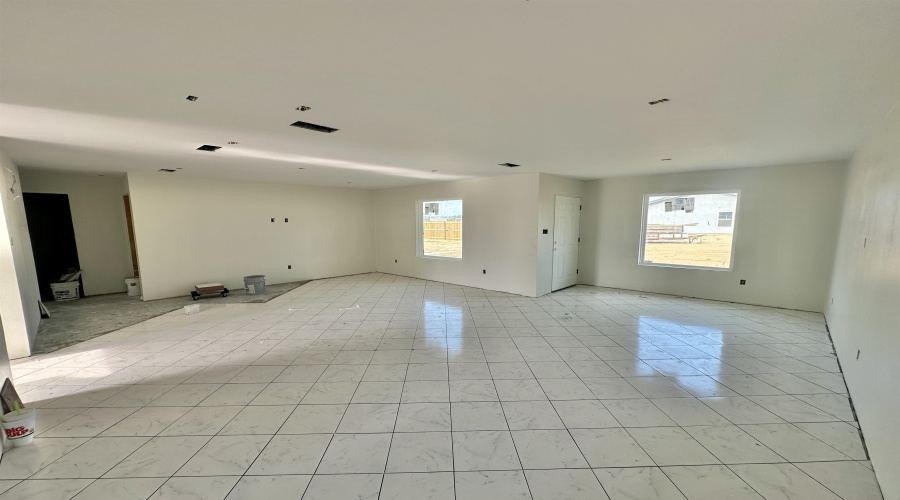 5012 Luna Grande Lp., Laredo, Texas 78046, 3 Bedrooms Bedrooms, 6 Rooms Rooms,2 BathroomsBathrooms,Residential,For Sale,5012 Luna Grande Lp.,20261957