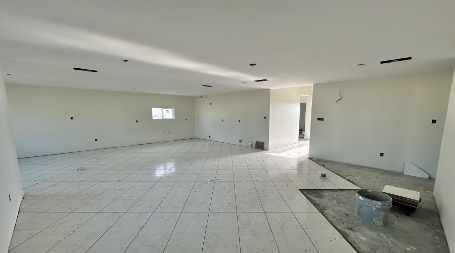 5012 Luna Grande Lp., Laredo, Texas 78046, 3 Bedrooms Bedrooms, 6 Rooms Rooms,2 BathroomsBathrooms,Residential,For Sale,5012 Luna Grande Lp.,20261957