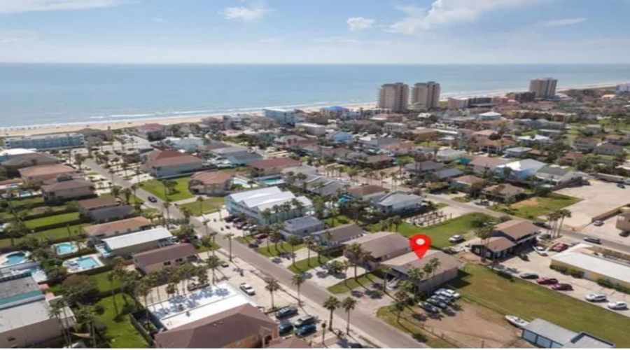 101 E Capricorn Dr., South Padre Island, Texas 78597, 2 Bedrooms Bedrooms, 8 Rooms Rooms,2 BathroomsBathrooms,Residential,For Rent,101 E Capricorn Dr.,20261958