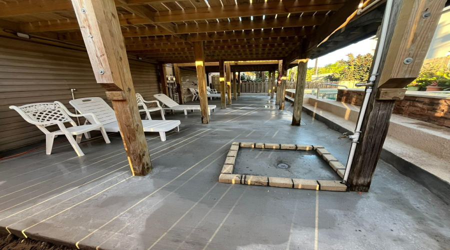 101 E Capricorn Dr., South Padre Island, Texas 78597, 2 Bedrooms Bedrooms, 8 Rooms Rooms,2 BathroomsBathrooms,Residential,For Rent,101 E Capricorn Dr.,20261958