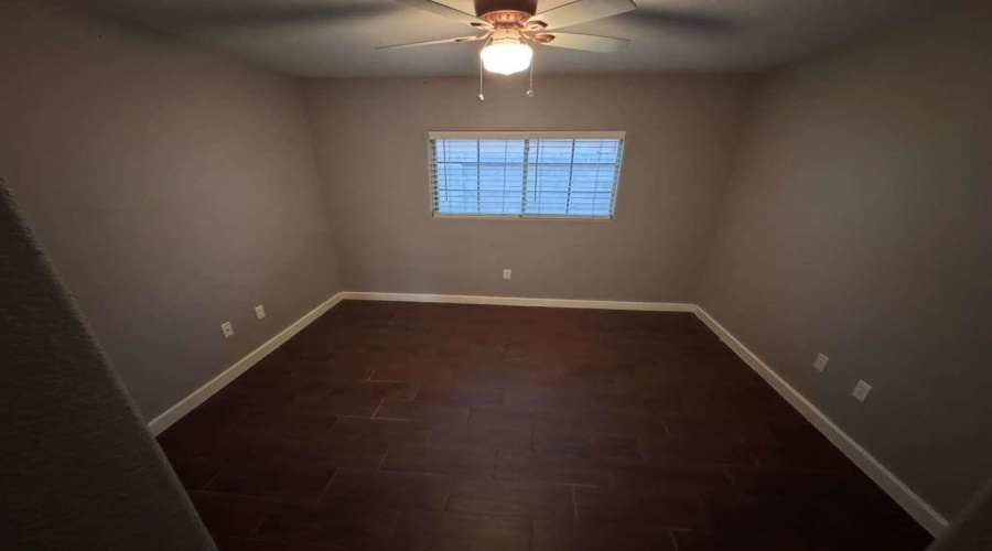 101 Jacales Ct, Laredo, Texas 78045, 3 Bedrooms Bedrooms, 5 Rooms Rooms,2 BathroomsBathrooms,Residential,For Sale,101 Jacales Ct,20261960