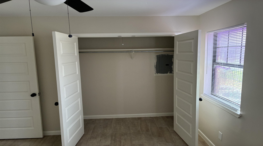 3001 E Price St, LAREDO, Texas 78043, 1 Bedroom Bedrooms, 5 Rooms Rooms,1 BathroomBathrooms,Residential,For Rent,3001 E Price St,20261962