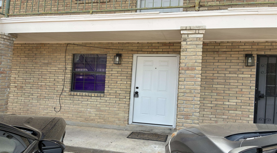 3001 E Price St, LAREDO, Texas 78043, 1 Bedroom Bedrooms, 5 Rooms Rooms,1 BathroomBathrooms,Residential,For Rent,3001 E Price St,20261962