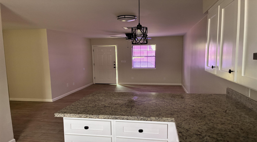 3001 E Price St, LAREDO, Texas 78043, 1 Bedroom Bedrooms, 5 Rooms Rooms,1 BathroomBathrooms,Residential,For Rent,3001 E Price St,20261962