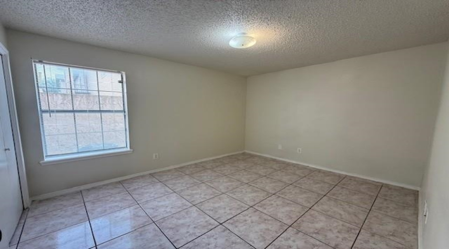1502 San Pedro St, Laredo, Texas 78041, 2 Bedrooms Bedrooms, 4 Rooms Rooms,1 BathroomBathrooms,Residential,For Rent,1502 San Pedro St,20261969