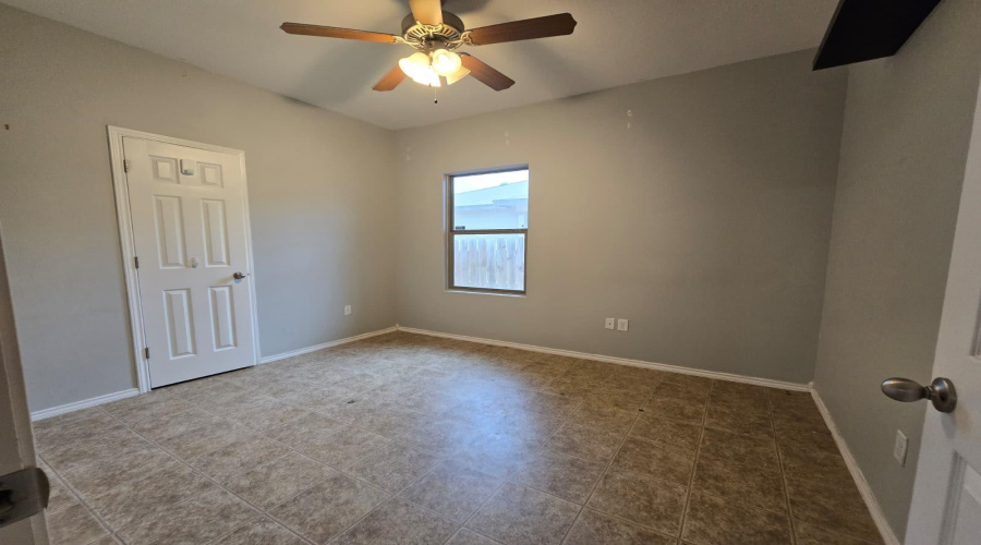 5507 Marlin Dr, Laredo, Texas 78043, 3 Bedrooms Bedrooms, 6 Rooms Rooms,2 BathroomsBathrooms,Residential,For Rent,5507 Marlin Dr,20261972