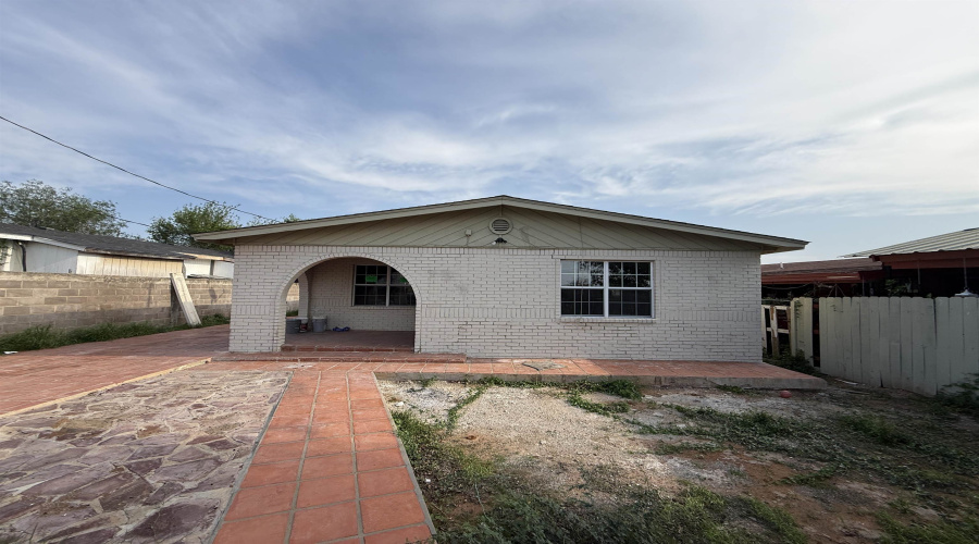 2909 Bismark St, Laredo, Texas 78043, 4 Bedrooms Bedrooms, 8 Rooms Rooms,4 BathroomsBathrooms,Residential,For Sale,2909 Bismark St,20261974