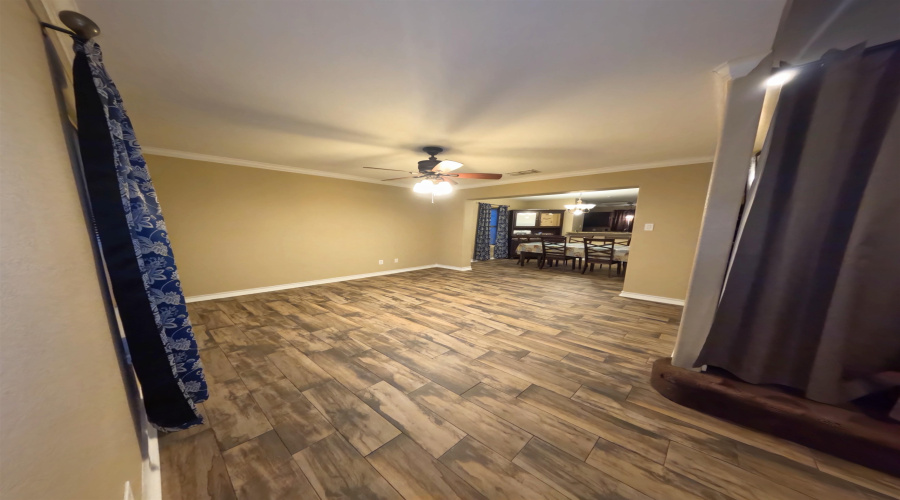3606 Brumoso Ct., Laredo, Texas 78046, 5 Bedrooms Bedrooms, 9 Rooms Rooms,2 BathroomsBathrooms,Residential,For Sale,3606 Brumoso Ct.,20261984