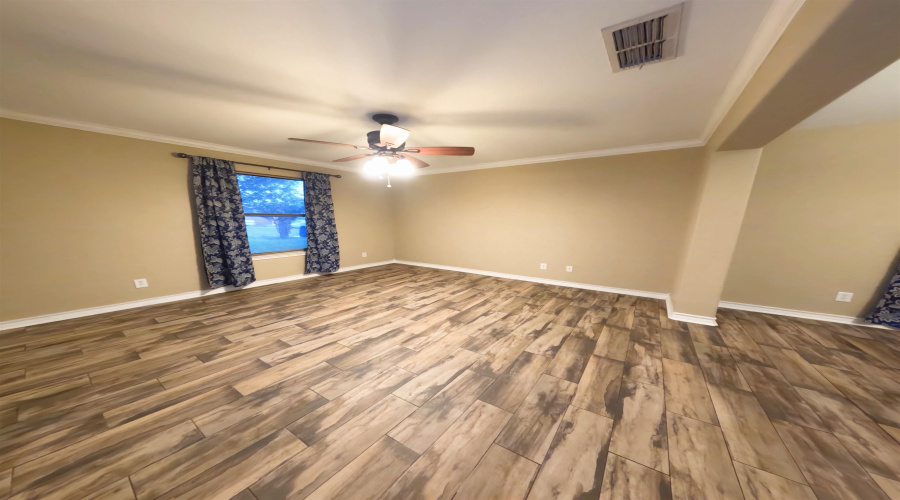3606 Brumoso Ct., Laredo, Texas 78046, 5 Bedrooms Bedrooms, 9 Rooms Rooms,2 BathroomsBathrooms,Residential,For Sale,3606 Brumoso Ct.,20261984