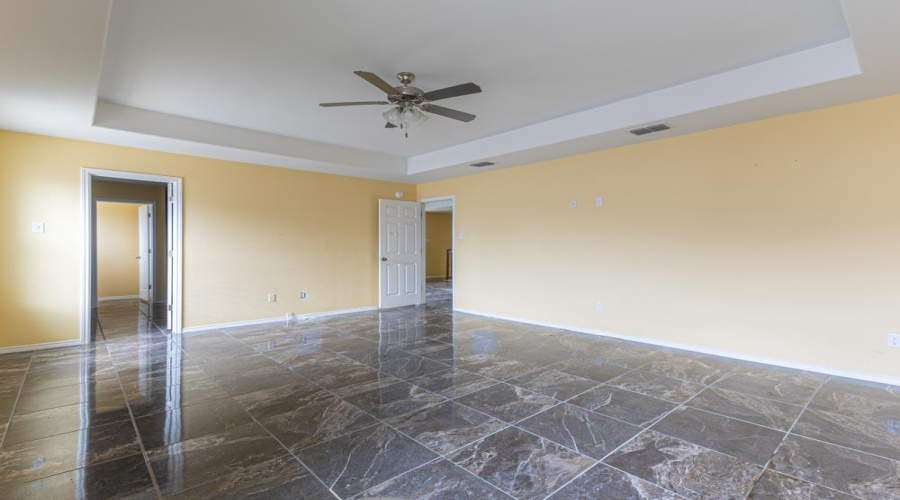 5501 Brava Dr., Laredo, Texas 78046, 5 Bedrooms Bedrooms, 8 Rooms Rooms,2 BathroomsBathrooms,Residential,For Sale,5501 Brava Dr.,20261990