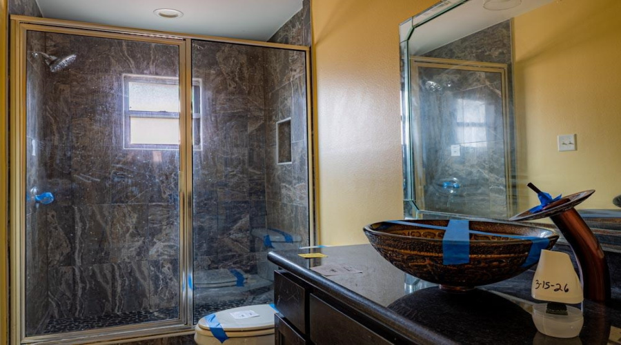 5501 Brava Dr., Laredo, Texas 78046, 5 Bedrooms Bedrooms, 8 Rooms Rooms,2 BathroomsBathrooms,Residential,For Sale,5501 Brava Dr.,20261990