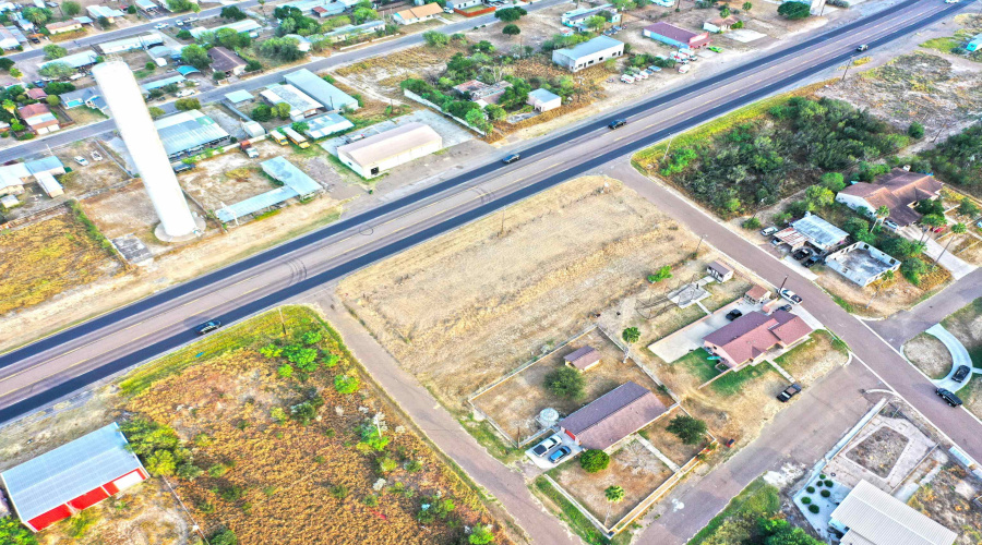 2724 U.S. Hwy 83 South, Zapata, Texas 78076, ,Land,For Sale,2724 U.S. Hwy 83 South,20261997