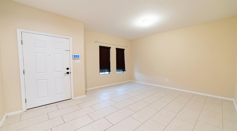 5519 Shorthorn Dr., Laredo, Texas 78046, 3 Bedrooms Bedrooms, 5 Rooms Rooms,2 BathroomsBathrooms,Residential,For Sale,5519 Shorthorn Dr.,20261994