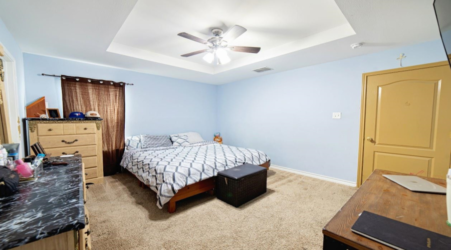1626 Texoma St, Laredo, Texas 78046, 3 Bedrooms Bedrooms, 5 Rooms Rooms,2 BathroomsBathrooms,Residential,For Sale,1626 Texoma St,20261996