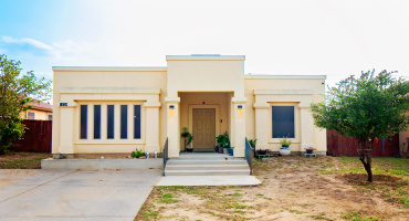 1626 Texoma St, Laredo, Texas 78046, 3 Bedrooms Bedrooms, 5 Rooms Rooms,2 BathroomsBathrooms,Residential,For Sale,1626 Texoma St,20261996