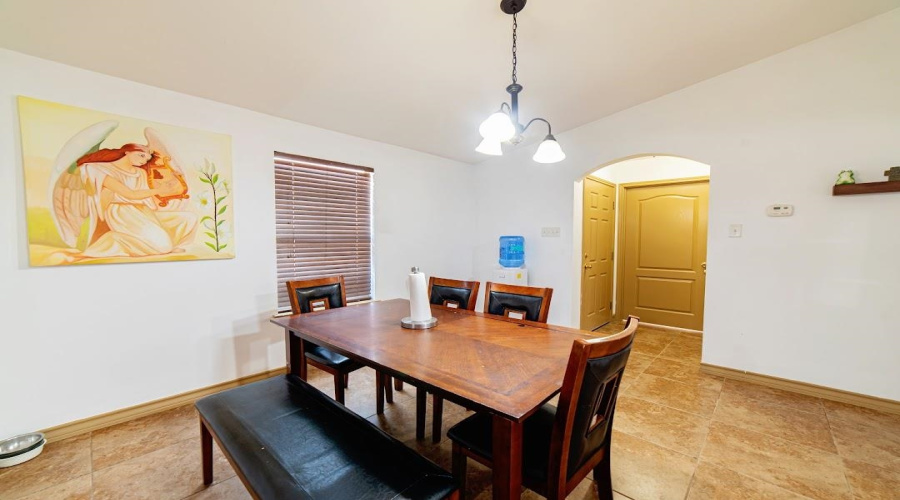 1626 Texoma St, Laredo, Texas 78046, 3 Bedrooms Bedrooms, 5 Rooms Rooms,2 BathroomsBathrooms,Residential,For Sale,1626 Texoma St,20261996