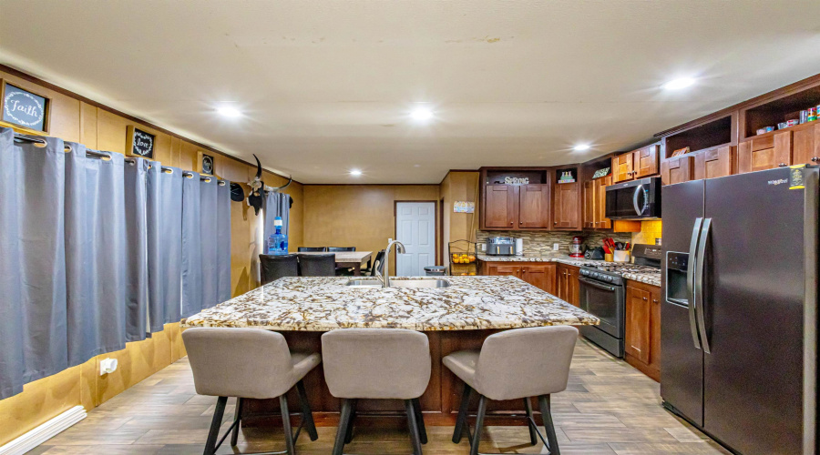 5019 Los Cedros Ln., Laredo, Texas 78046, 3 Bedrooms Bedrooms, 5 Rooms Rooms,2 BathroomsBathrooms,Residential,For Sale,5019 Los Cedros Ln.,20261999