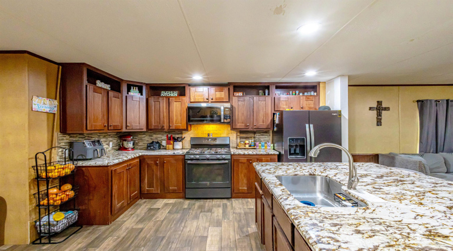 5019 Los Cedros Ln., Laredo, Texas 78046, 3 Bedrooms Bedrooms, 5 Rooms Rooms,2 BathroomsBathrooms,Residential,For Sale,5019 Los Cedros Ln.,20261999