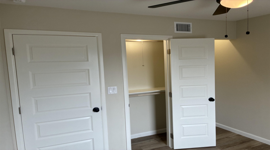 705 E Bustamante St, LAREDO, Texas 78041, 2 Bedrooms Bedrooms, 4 Rooms Rooms,1 BathroomBathrooms,Residential,For Rent,705 E Bustamante St,20262001