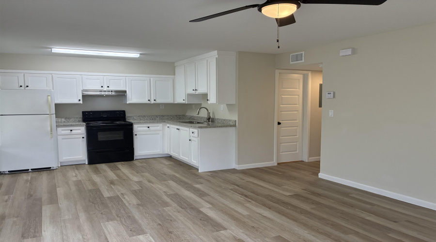 705 E Bustamante St, LAREDO, Texas 78041, 2 Bedrooms Bedrooms, 4 Rooms Rooms,1 BathroomBathrooms,Residential,For Rent,705 E Bustamante St,20262001