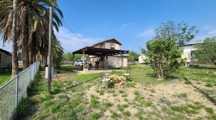 2036 N Siesta Ln, Zapata, Texas 78076, 1 Bedroom Bedrooms, 1 Room Rooms,2 BathroomsBathrooms,Residential,For Sale,2036 N Siesta Ln,20262005