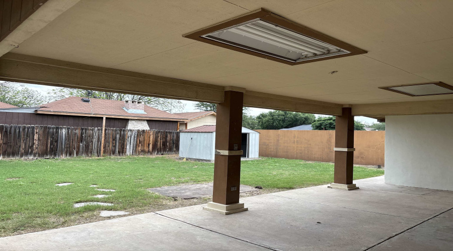 403 Carreta Ct, Laredo, Texas 78045-7854, 4 Bedrooms Bedrooms, 5 Rooms Rooms,2 BathroomsBathrooms,Residential,For Sale,403 Carreta Ct,20262008