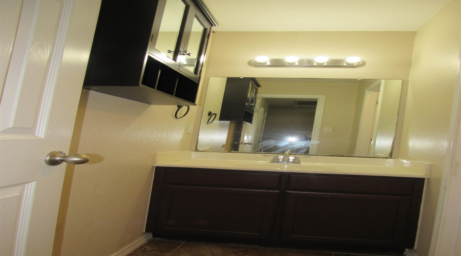 314 Sabal Loop, Laredo, Texas 78045, 4 Bedrooms Bedrooms, 8 Rooms Rooms,2 BathroomsBathrooms,Residential,For Sale,314 Sabal Loop,20262016